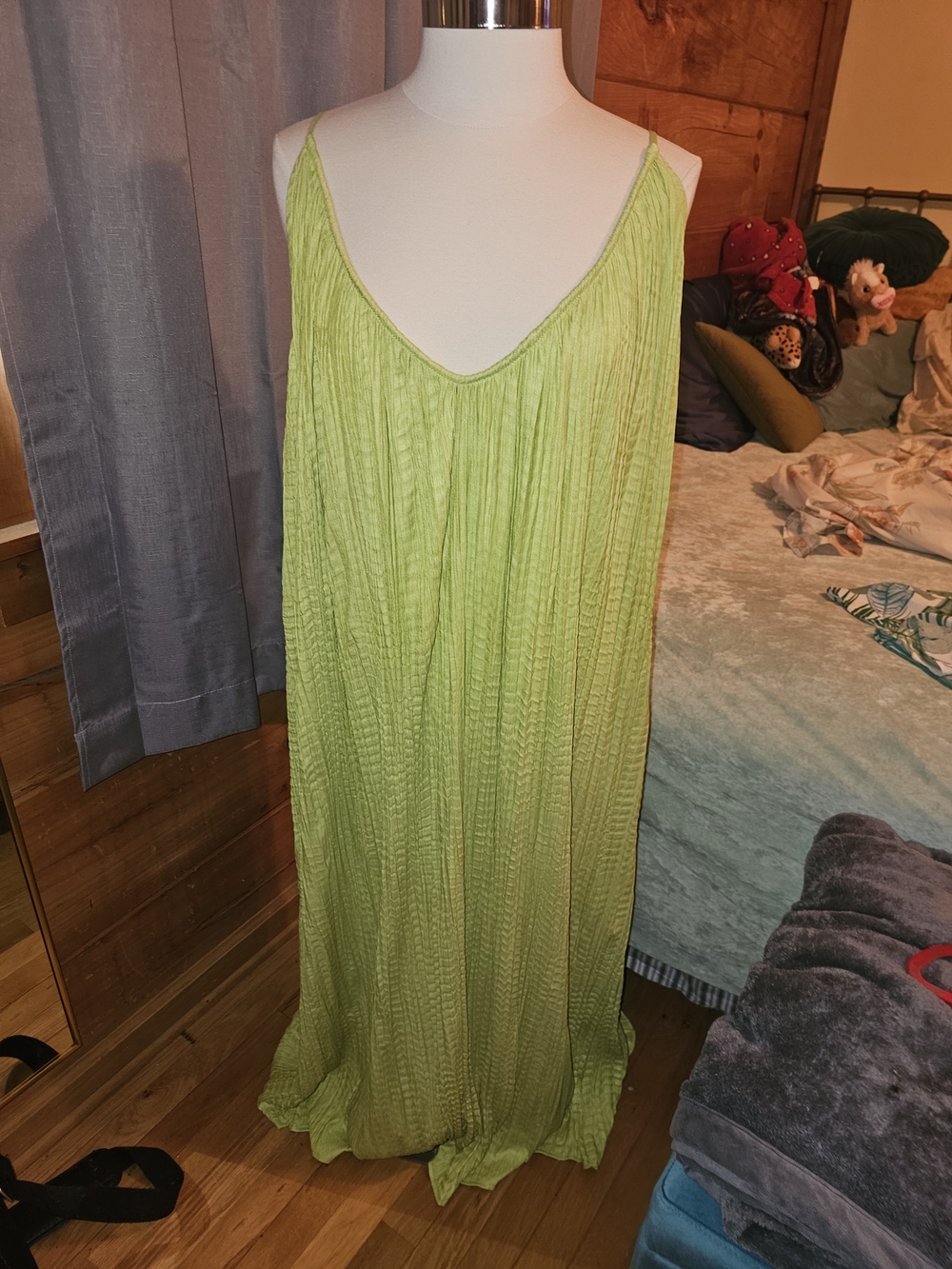 H&M Lime Green Pleated Maxi Dress